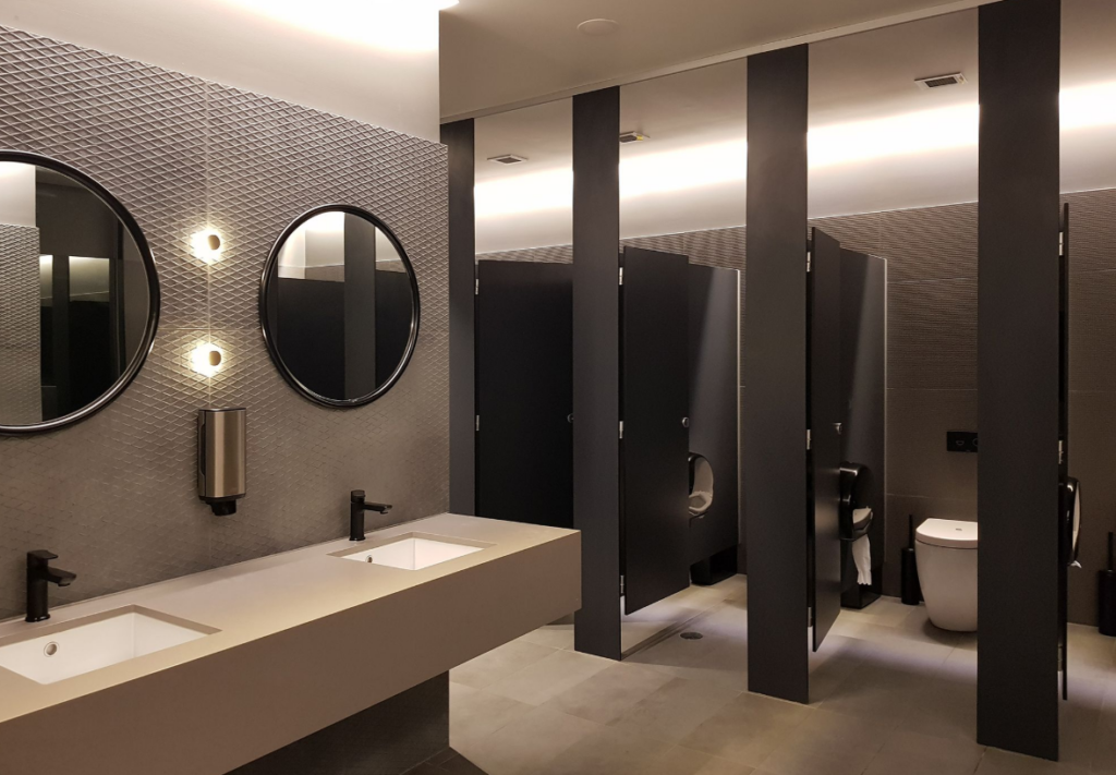 Modern luxury office bathroom – Danish Jafri, Peasedown St John, Bath Audi